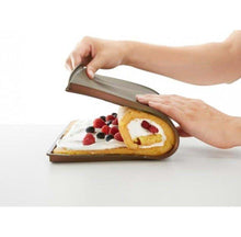 Load image into Gallery viewer, Lekue Silicone Roll Cake Mat