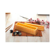 Load image into Gallery viewer, World of Flavours Sushi Maker