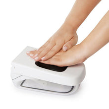 Load image into Gallery viewer, OXO Good Grips Vegetable Chopper