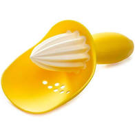 Load image into Gallery viewer, Joseph Joseph Catcher Citrus Reamer