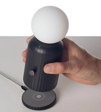 Load image into Gallery viewer, Lund Wireless Lamp and Charger - Black