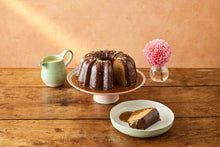 Load image into Gallery viewer, Jamie Oliver Big Love Showstopper Cake Stand