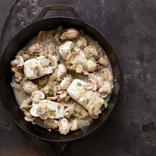 Load image into Gallery viewer, Lodge 12" Cast Iron Skillet