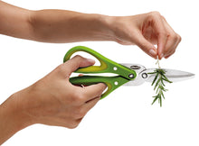 Load image into Gallery viewer, Chef'n FreshForce™ Herb Scissors