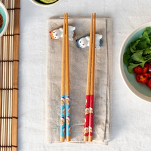 Load image into Gallery viewer, Rex London Chopsticks And Rest Set - Dog