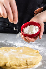 Load image into Gallery viewer, KitchenAid 4pc Pinch Bowl Set - Empire Red