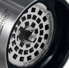 Load image into Gallery viewer, AdHoc Pepe Chili Cutter and Spice Grinder