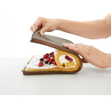 Load image into Gallery viewer, Lekue Silicone Roll Cake Mat