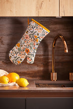 Load image into Gallery viewer, Ulster Weavers Cotton Gauntlet - Bee Bloom