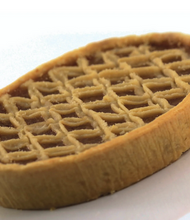 Load image into Gallery viewer, KitchenCraft White Lattice Pastry Roller