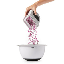 Load image into Gallery viewer, OXO Good Grips Vegetable Chopper