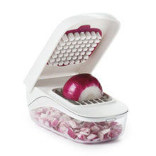 Load image into Gallery viewer, OXO Good Grips Vegetable Chopper