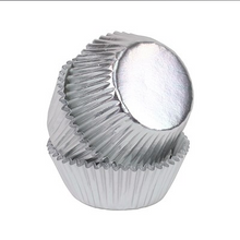 Load image into Gallery viewer, PME Mini Metallic Baking Cases - Silver
