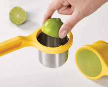 Load image into Gallery viewer, Joseph Joseph Helix Citrus Press
