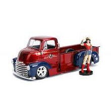 Load image into Gallery viewer, DC Bombshells Wonder Woman 1952 Chevy
