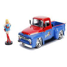 DC Bombshells Supergirl 1956 Ford