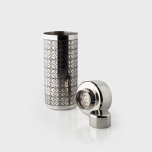 Load image into Gallery viewer, Taproom Etched Stainless Steel Cobbler Cocktail Shaker 650ml
