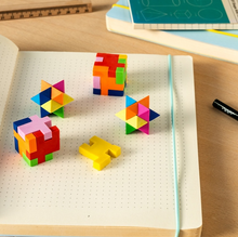 Load image into Gallery viewer, Rex Erasers Set of 4 - 3D Puzzles Wild Bear
