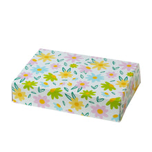 Load image into Gallery viewer, Decora Assorted Treat Box
