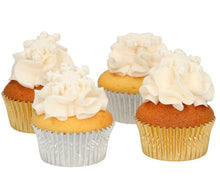 Load image into Gallery viewer, FunCakes Sugar Decorations - Snowflakes
