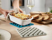 Load image into Gallery viewer, Joseph Joseph Duo Trivet Set,  Opal &amp; Stone
