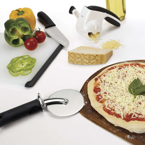 OXO Good Grips Pizza Wheel