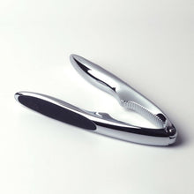 Load image into Gallery viewer, OXO Good Grips Seafood Cracker
