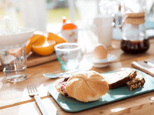 Load image into Gallery viewer, Mepal Breakfast Board - Yellow
