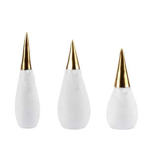 Porcelain figurine set