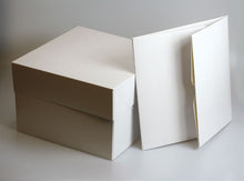 Load image into Gallery viewer, Culpitt Square Cake Box - 18&quot;
