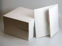 Load image into Gallery viewer, Culpitt Square Cake Box - 20&quot;
