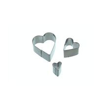 Load image into Gallery viewer, Sweetly Does It Mini Fondant Cutters - Hearts
