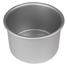 Load image into Gallery viewer, PME Round Cake Pan - 4&quot; x 4&quot;
