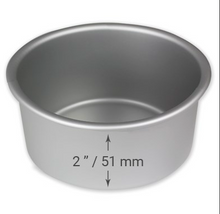 Load image into Gallery viewer, PME Round Cake Pan - 6&quot; x 2&quot;
