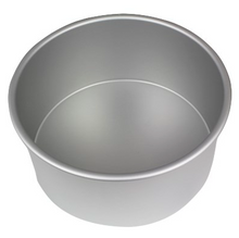 Load image into Gallery viewer, PME Round Cake Pan - 8&quot; x 4&quot;

