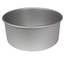 Load image into Gallery viewer, PME Round Cake Pan - 9&quot; x 4&quot;
