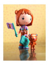 Load image into Gallery viewer, Anouk And Nours Figure
