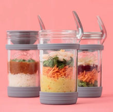 Load image into Gallery viewer, Kilner All In 1 Food To Go Jar Set
