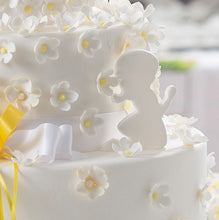 Load image into Gallery viewer, Decora Cookie Cutter - Communion Girl
