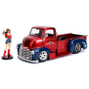 DC Bombshells Wonder Woman 1952 Chevy