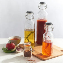 Load image into Gallery viewer, Kilner Clip Top Bottle - Modern Square, 1 Litre
