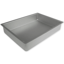 Load image into Gallery viewer, PME Oblong Cake Pan - 7&quot; x 11&quot; x 2&quot;
